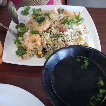 Pho 881 Restaurant - 32. Combination Fried Rice - Vietnamese Near Me - Long Beach, California Pho 881 Restaurant - 32. Combination Fried Rice - Vietnamese Near Me - Long Beach, California