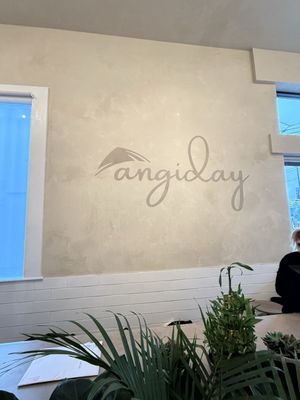 Angiday by null