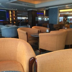 金域假日酒店夏利吧