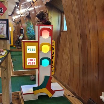 Putt N Play Indoor Mini Golf - Some putt putt decor. - Mini Golf Near Me - Stevens Point, Wisconsin Putt N Play Indoor Mini Golf - Some putt putt decor. - Mini Golf Near Me - Stevens Point, Wisconsin