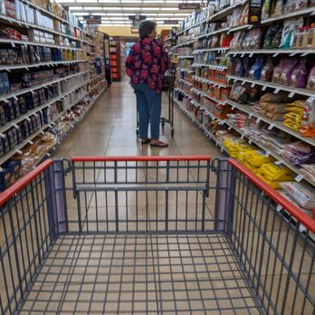 Raley's - No mask - Grocery Near Me - Yreka, California