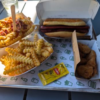 Shake Shack University Village - Chicken nuggets, hot dog, bacon cheese fries, fries. - Fast Food Near Me - Seattle, Washington Shake Shack University Village - Chicken nuggets, hot dog, bacon cheese fries, fries. - Fast Food Near Me - Seattle, Washington