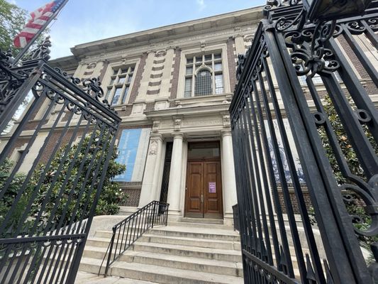 The Mütter Museum at The College of Physicians of Philadelphia by null