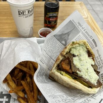 De Babel - Gyro Fresh Cut Fries - Mediterranean Near Me - Scottsdale, Arizona