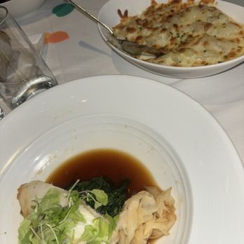 Eddie V's Prime Seafood - Seafood Near Me - Alpharetta, Georgia