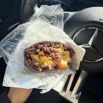 Taiwanese Eats - Pork floss purple rice burrito - Taiwanese Near Me - Redwood City, California Taiwanese Eats - Pork floss purple rice burrito - Taiwanese Near Me - Redwood City, California