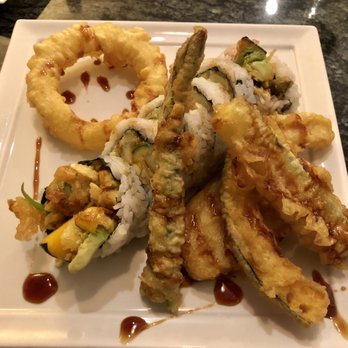 Sushi Kara - Vege Tempura Roll - Asian Fusion Near Me - Long Beach, California