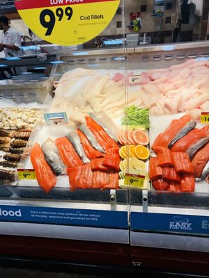 Fred Meyer by null