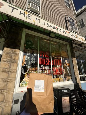 THE mushroom shop by null