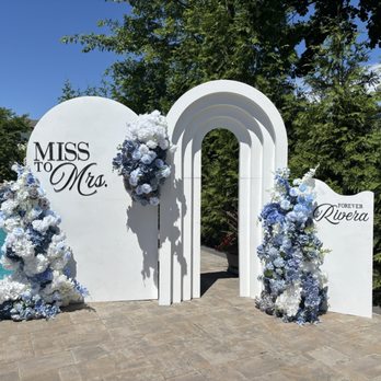 Mercy Party Production - Arch rentals - Bounce House Rentals Near Me Mercy Party Production - Arch rentals - Bounce House Rentals Near Me