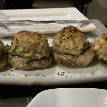 Ruth's Chris Steak House - Mushrooms Stuffed With Crabmeat - Steakhouses Near Me - Wilmington, North Carolina Ruth's Chris Steak House - Mushrooms Stuffed With Crabmeat - Steakhouses Near Me - Wilmington, North Carolina