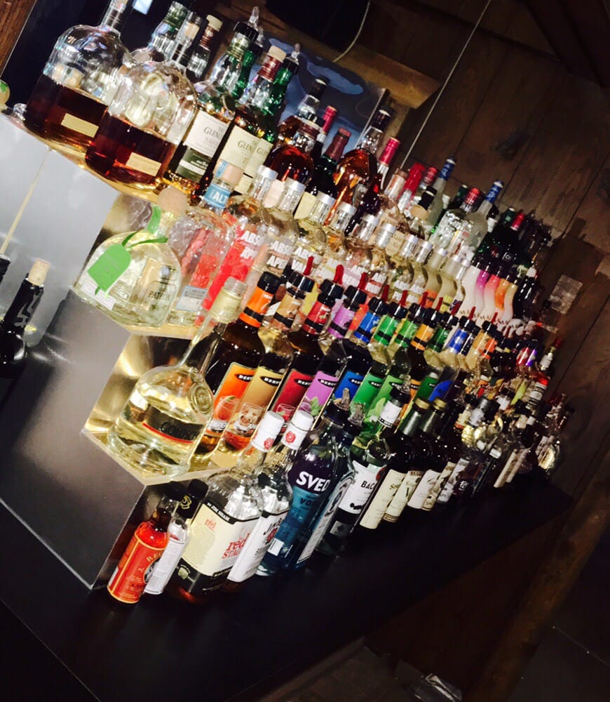 MIKE’S TAVERN Updated September 2024 636 N Prospect St, Hagerstown