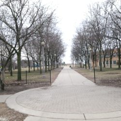 Chicago Park District - Senka Park - Senka Park - looking south from 55th Street Entrance