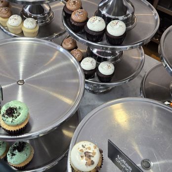 Georgetown Cupcake - The smallest cupcakes you'll ever purchase - Cupcakes Near Me - Washington, DC, District of Columbia Georgetown Cupcake - The smallest cupcakes you'll ever purchase - Cupcakes Near Me - Washington, DC, District of Columbia