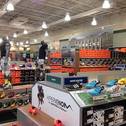 DICK'S Sporting Goods