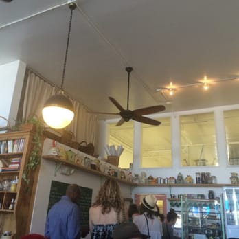 Kitchen Mouse Cafe - Crazy busy - Vegan Near Me - Los Angeles, California Kitchen Mouse Cafe - Crazy busy - Vegan Near Me - Los Angeles, California