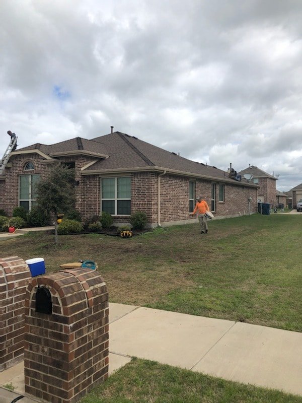 Slide of Dallas Contractors