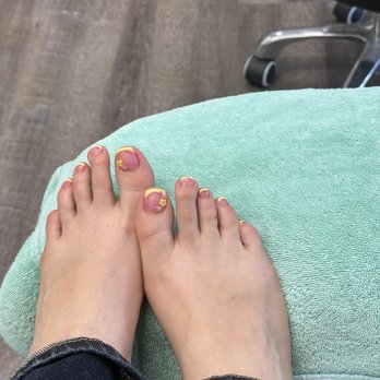 Nails by Dee - Nail Technicians Near Me - Las Vegas, Nevada