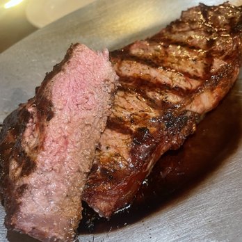 Wrangler's Steakhouse - Sizzling steak (ordered med rare) - Steakhouses Near Me - Waimea, Hawaii