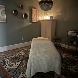 Alchemy Massage & Wellness Spa - Earth Room