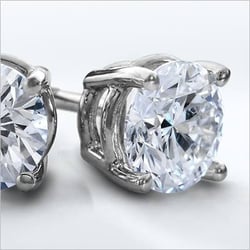 Velasquez Jewelers - GIA certified diamond earring studs