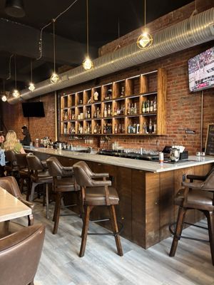 Vye Cocktail Lounge by null