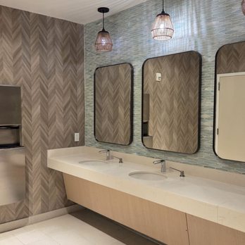 Sandbar Jax Bch - Very clean and functional bathrooms - Bars Near Me - Jacksonville Beach, Florida Sandbar Jax Bch - Very clean and functional bathrooms - Bars Near Me - Jacksonville Beach, Florida