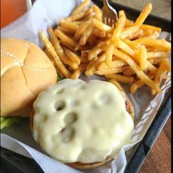Street Meet - Veggie burger with chipotle ranch fries