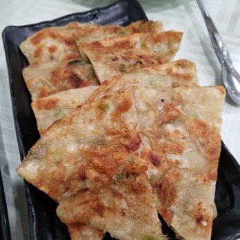 Dumpling Garden - Green onion pancake - Dim Sum Near Me - Mountain View, California Dumpling Garden - Green onion pancake - Dim Sum Near Me - Mountain View, California