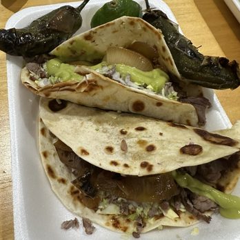 Tacos La Carreta - Carne Asada and Tripas - Tacos Near Me - Long Beach, California Tacos La Carreta - Carne Asada and Tripas - Tacos Near Me - Long Beach, California