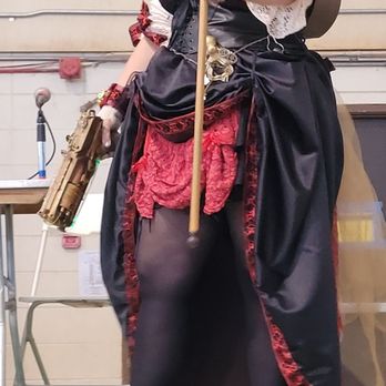 War Memorial Complex - Winner of the adult Cosplay competition at Comic Con. - Stadiums & Arenas Near Me - Wailuku, Hawaii