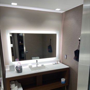 AC Hotel Columbus Downtown - Bathroom - Hotels Near Me - Columbus, Ohio AC Hotel Columbus Downtown - Bathroom - Hotels Near Me - Columbus, Ohio