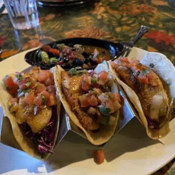 Rainforest Cafe - Blackened fish tacos - American Near Me - Gurnee, Illinois Rainforest Cafe - Blackened fish tacos - American Near Me - Gurnee, Illinois