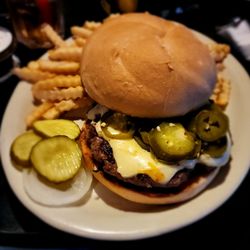 Waveland Cafe Booneville - Hot Pepper Cheeseburger
