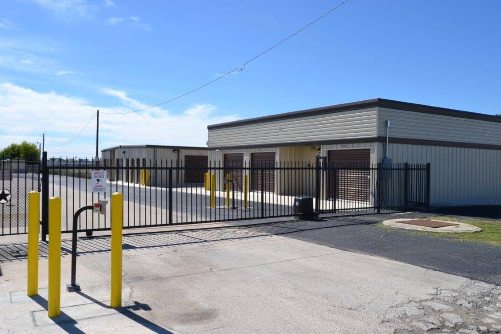 RIGHTSPACE STORAGE 24 Photos 620 N Hwy 123 Byp, Seguin, Texas Self Storage Phone Number