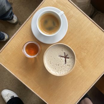 Maru Coffee - Cortado, Chai, - Coffee & Tea Near Me - Los Angeles, California