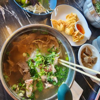 Pho Momma - Noodles Near Me - Sacramento, California