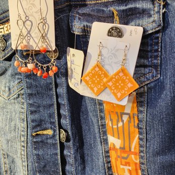 Sit And Sip Designs - Customized Merchandise Near Me - Chuckey, Tennessee