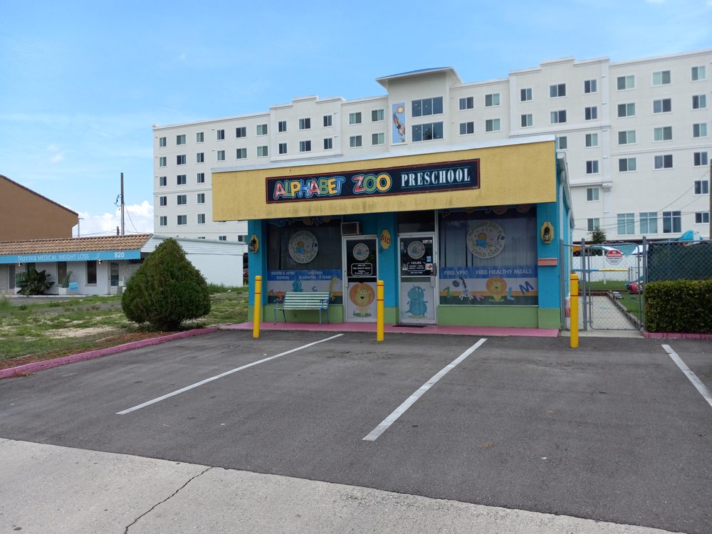 Alphabet Zoo 2 - childcare center in Cape Coral, FL