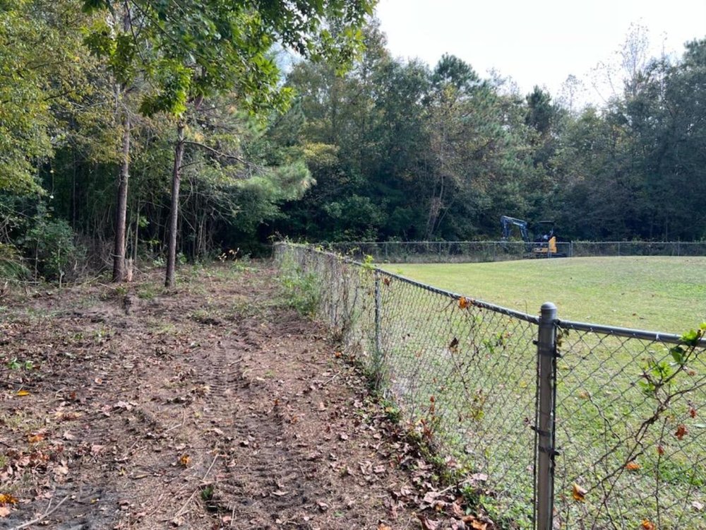 ABERNATHY LANDWORKS Updated May 2024 Holly Ridge, North Carolina