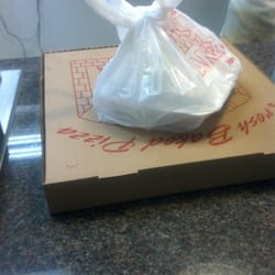 Nino's Pizzeria