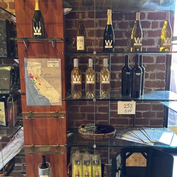 Winery Collective - Wine Tasting Room Near Me - San Francisco, California