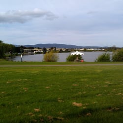 Caribbean Gardens & Market - The lake