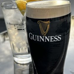 This is a Guinness Nitro, it was served barely cool. I like my beers cold, so this was not a good start.