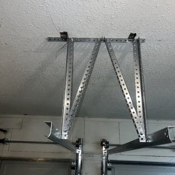 Davis Door Service - Garage Door Services Near Me - Arlington, Texas