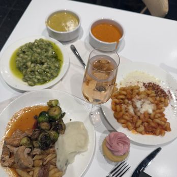 The Centurion Lounge - Pasta bar with pesto and marinara pasta. Soups - Airport Lounges Near Me - Denver, Colorado