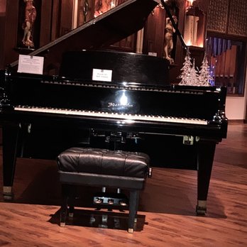 Nethercutt Collection Tours - Tours Near Me - Sylmar, California