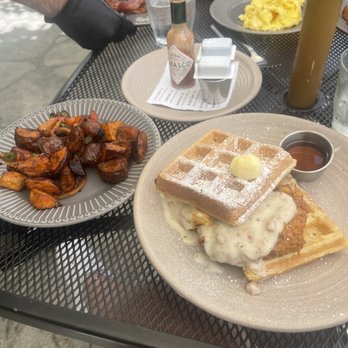 The Hideout Kitchen - Waffle sandwich - New American Near Me - Lafayette, California The Hideout Kitchen - Waffle sandwich - New American Near Me - Lafayette, California