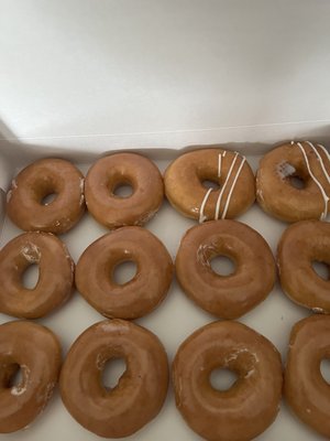 Photo of Krispy Kreme - Elk Grove Village, IL, US. Original Glazed Dozen