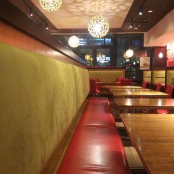 Veggie Grill by Next Level - Open air space with modern decor!! - Vegan Near Me - Seattle, Washington Veggie Grill by Next Level - Open air space with modern decor!! - Vegan Near Me - Seattle, Washington